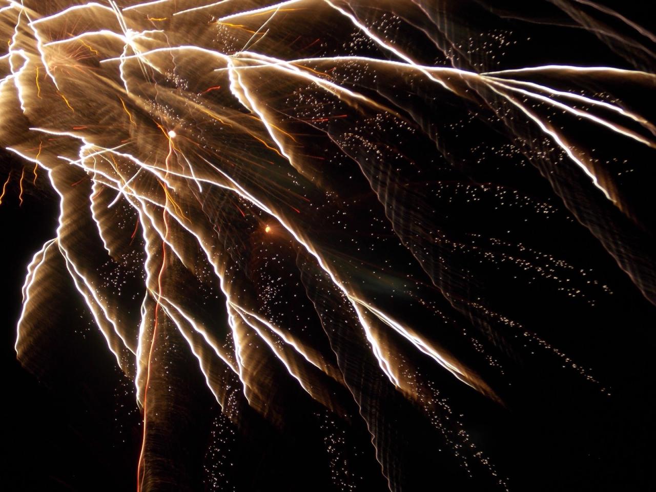 Only the Manager: Slow Shutter Fireworks