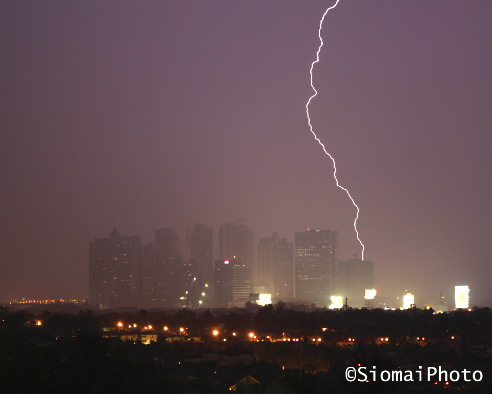 The Lightning-Strike system is an extremely efficient survival tool ...